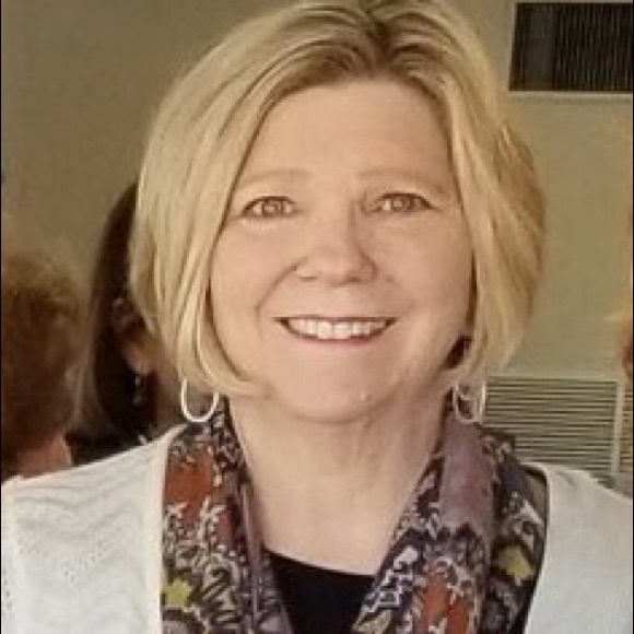 Meet your Posher, Barb - Picture 5 of 5